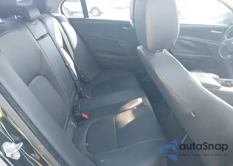 2017 Jaguar Xe 20D Premium из США, поврежденный, VIN SAJAD4BN1HA952327